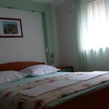 Apartmani Kontic Baska Voda Exterior photo