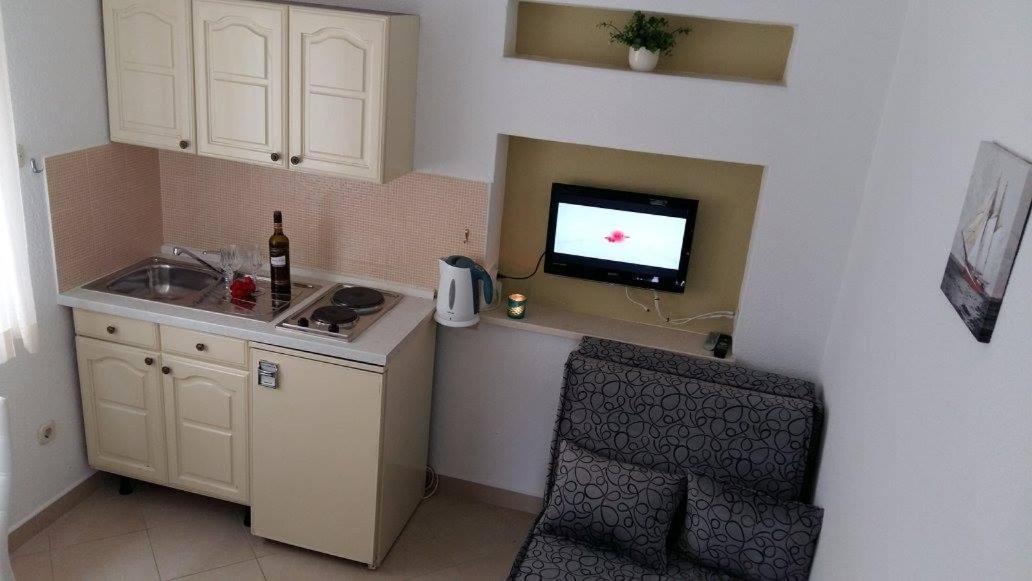 Apartmani Kontic Baska Voda Exterior photo