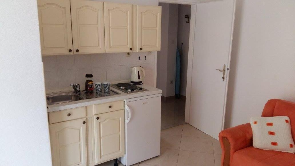 Apartmani Kontic Baska Voda Exterior photo