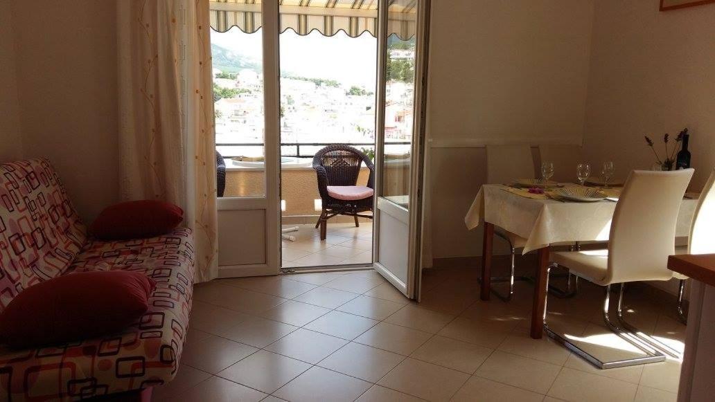 Apartmani Kontic Baska Voda Exterior photo